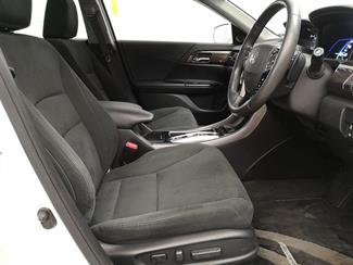 2016 Honda Accord - Thumbnail