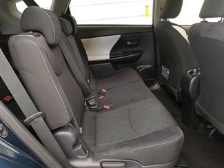 2017 Toyota Prius - Thumbnail