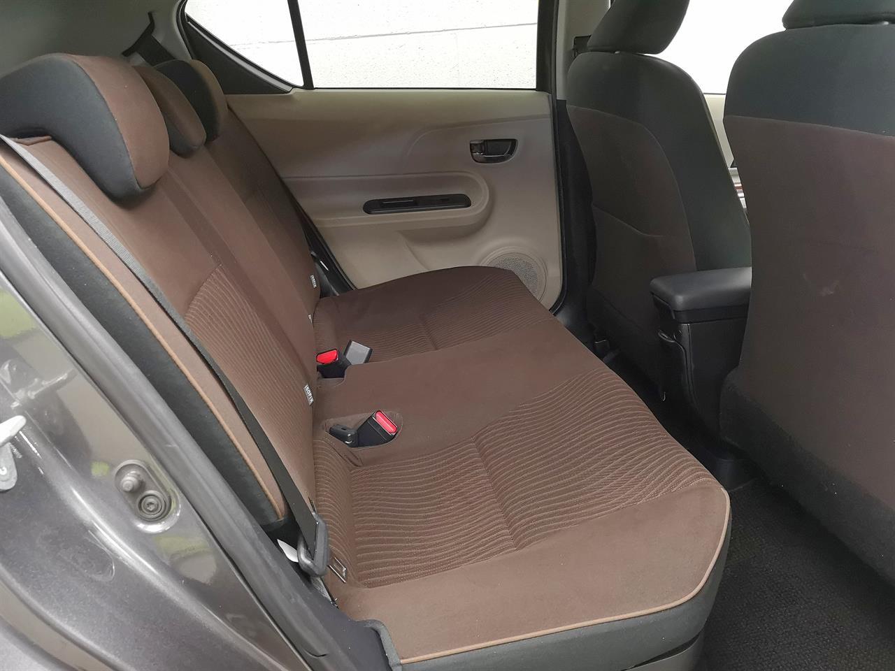 2013 Toyota Aqua