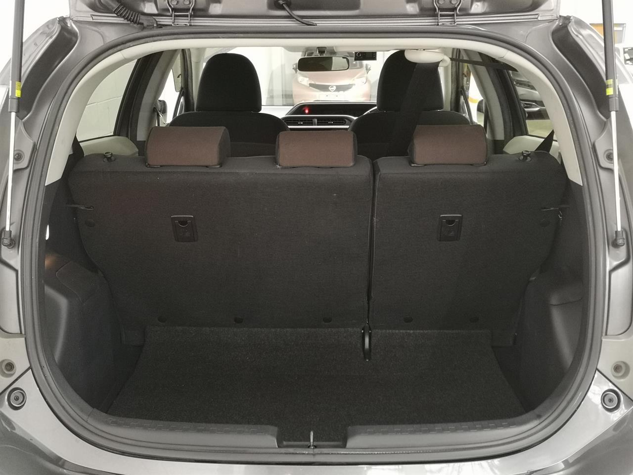 2013 Toyota Aqua