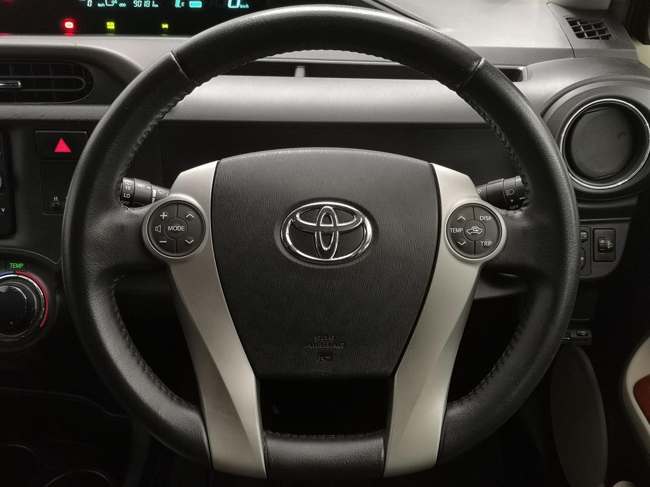 2013 Toyota Aqua