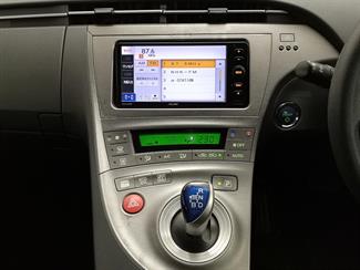 2014 Toyota Prius - Thumbnail