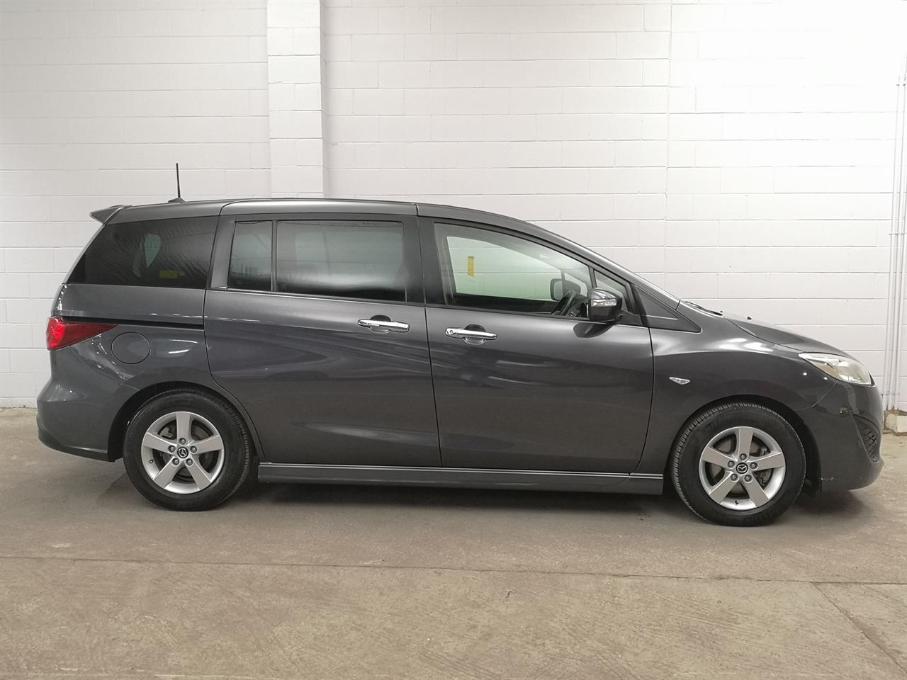 2013 Mazda Premacy