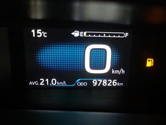 2016 Toyota Prius - Thumbnail