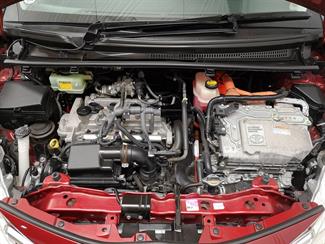 2017 Toyota Vitz - Thumbnail