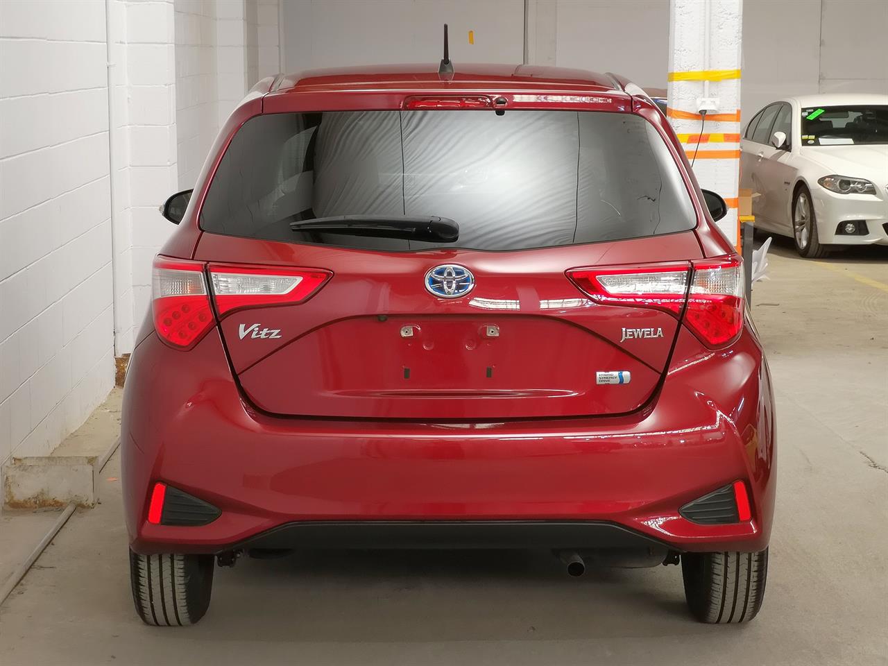 2017 Toyota Vitz