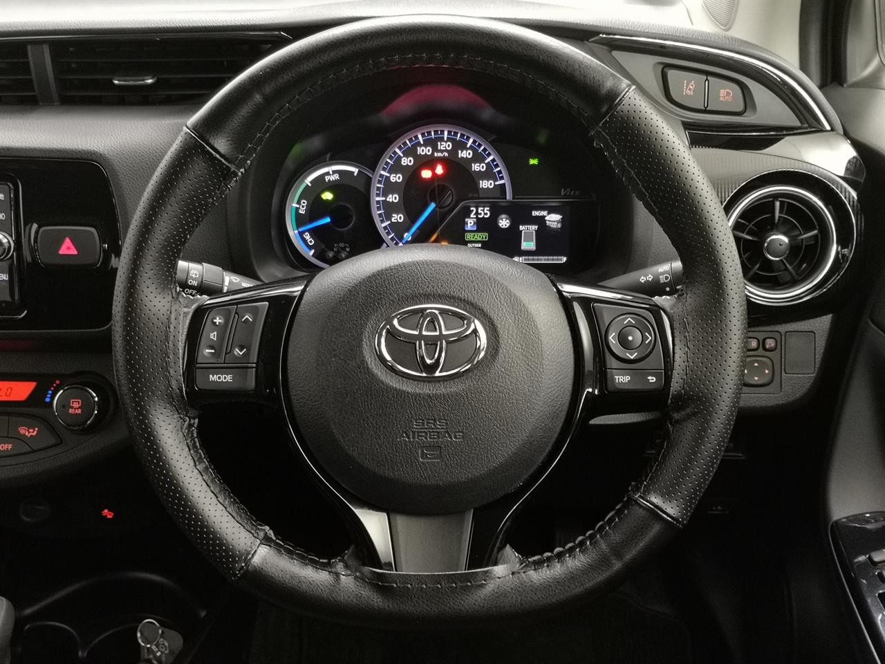 2017 Toyota Vitz