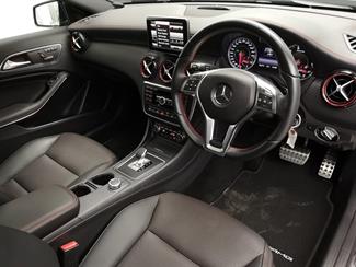 2013 Mercedes-Benz A 45 - Thumbnail