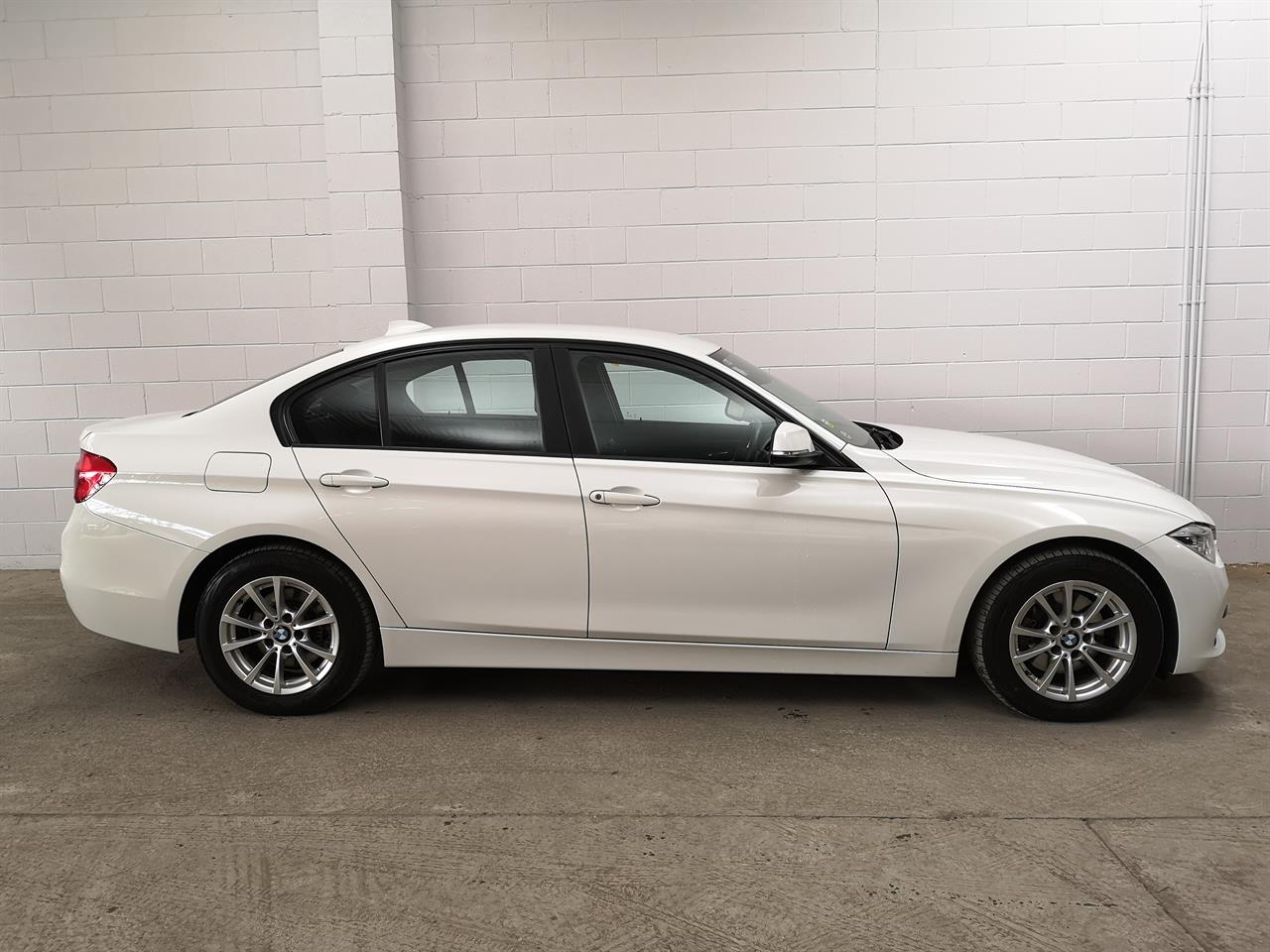 2016 BMW 320d
