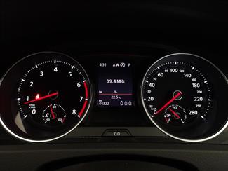 2017 Volkswagen Golf GTI - Thumbnail