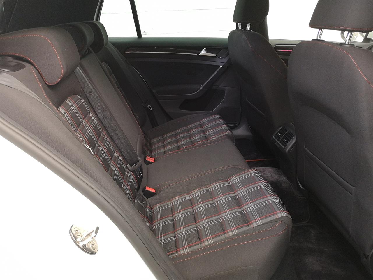 2017 Volkswagen Golf GTI