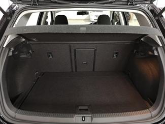 2013 Volkswagen Golf - Thumbnail