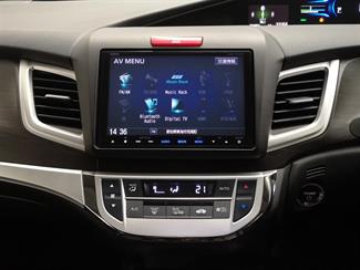 2015 Honda Jade - Thumbnail
