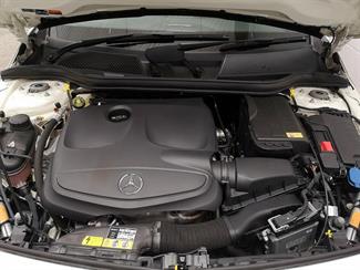 2015 Mercedes-Benz A 180 - Thumbnail