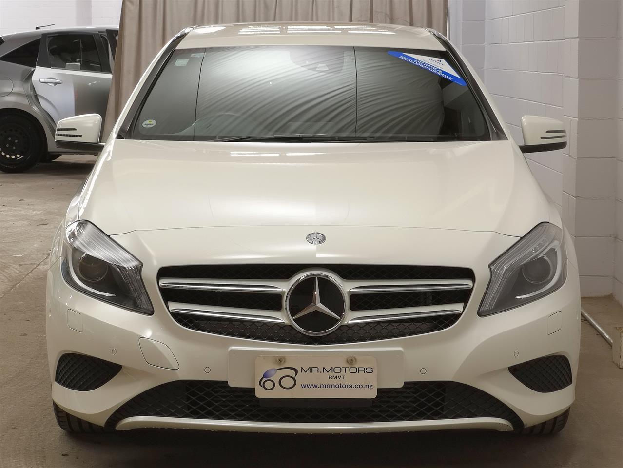 2015 Mercedes-Benz A 180