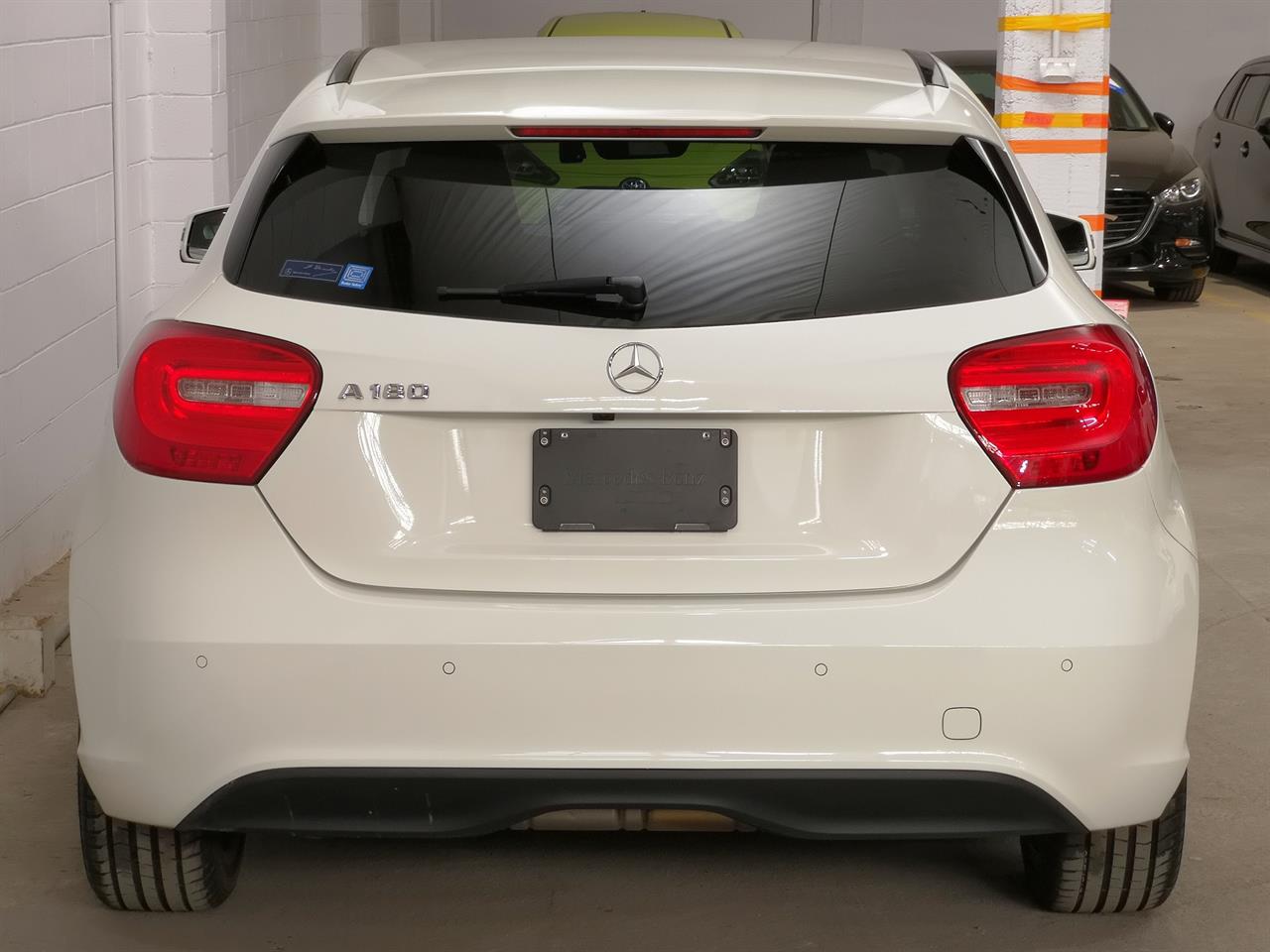 2015 Mercedes-Benz A 180
