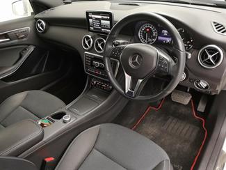 2015 Mercedes-Benz A 180 - Thumbnail