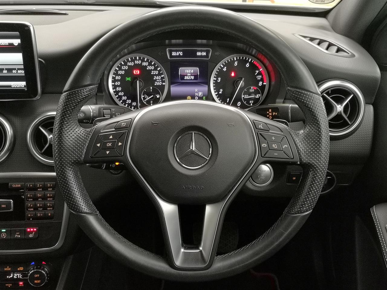2015 Mercedes-Benz A 180