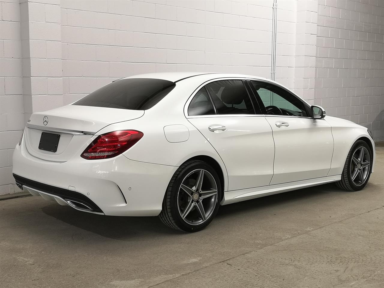 2016 Mercedes-Benz C 220
