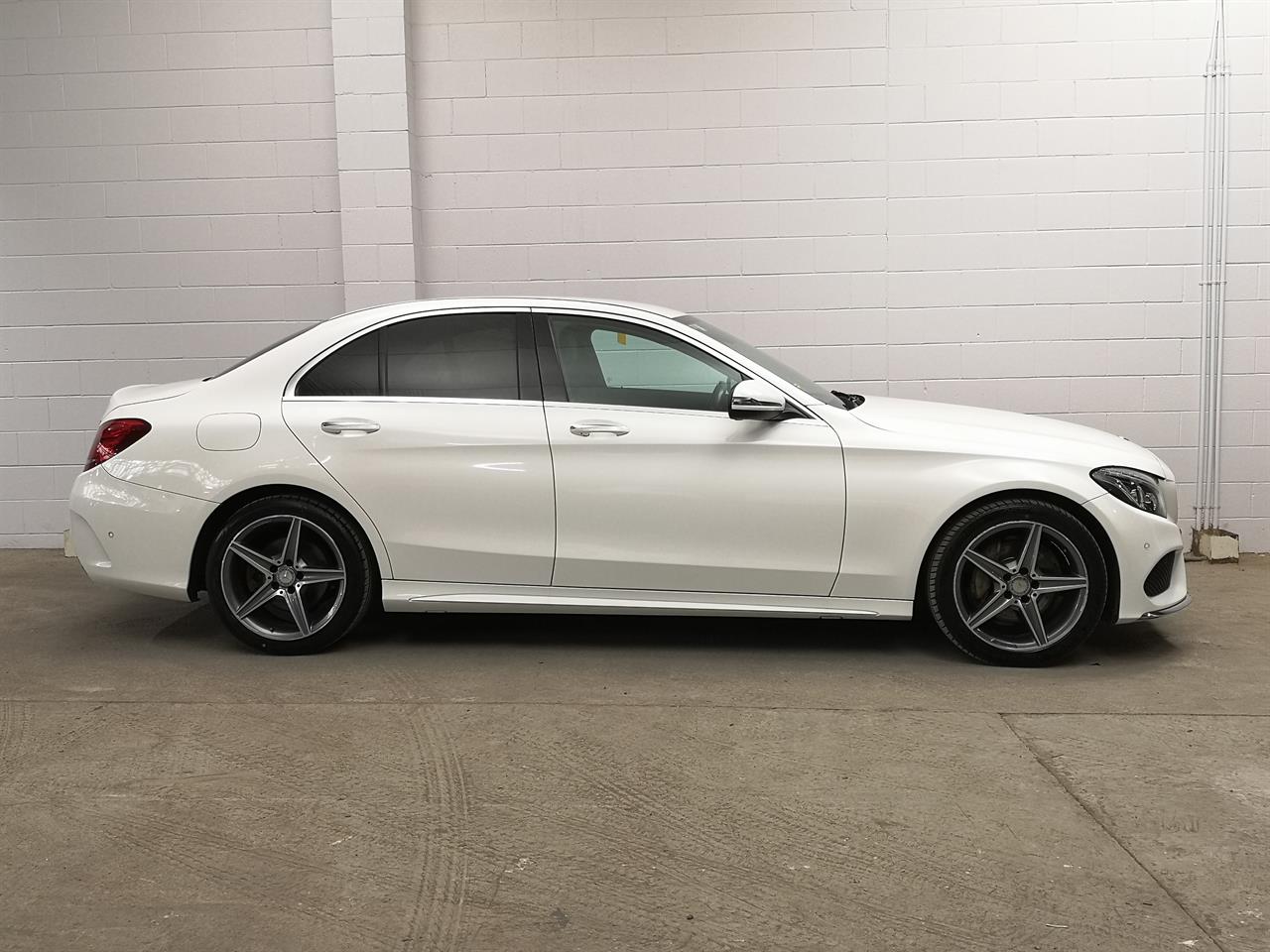2016 Mercedes-Benz C 220