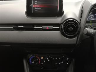 2020 Mazda 2 - Thumbnail