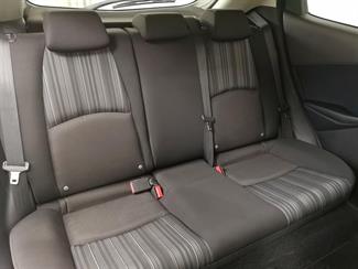 2020 Mazda 2 - Thumbnail