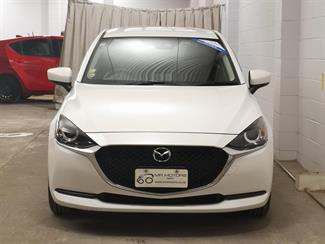 2020 Mazda 2 - Thumbnail