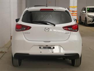 2020 Mazda 2 - Thumbnail