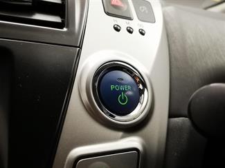 2012 Toyota Prius - Thumbnail