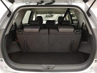 2012 Toyota Prius - Thumbnail