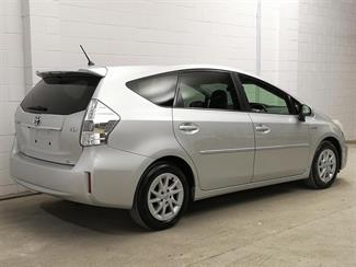 2012 Toyota Prius - Thumbnail