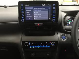 2021 Toyota Yaris - Thumbnail