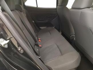 2021 Toyota Yaris - Thumbnail