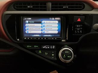 2014 Toyota Aqua - Thumbnail