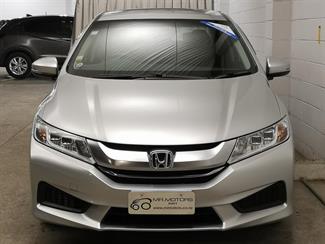 2014 Honda Grace - Thumbnail