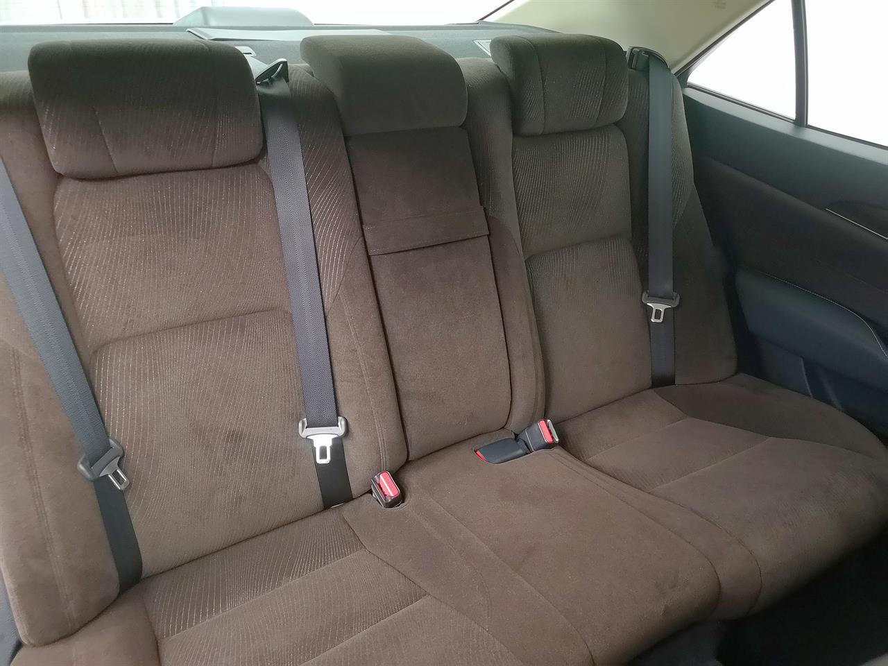 2013 Toyota Crown