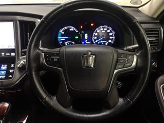 2013 Toyota Crown - Thumbnail