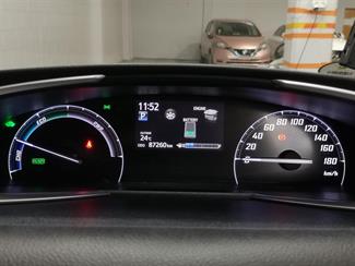 2017 Toyota Sienta - Thumbnail