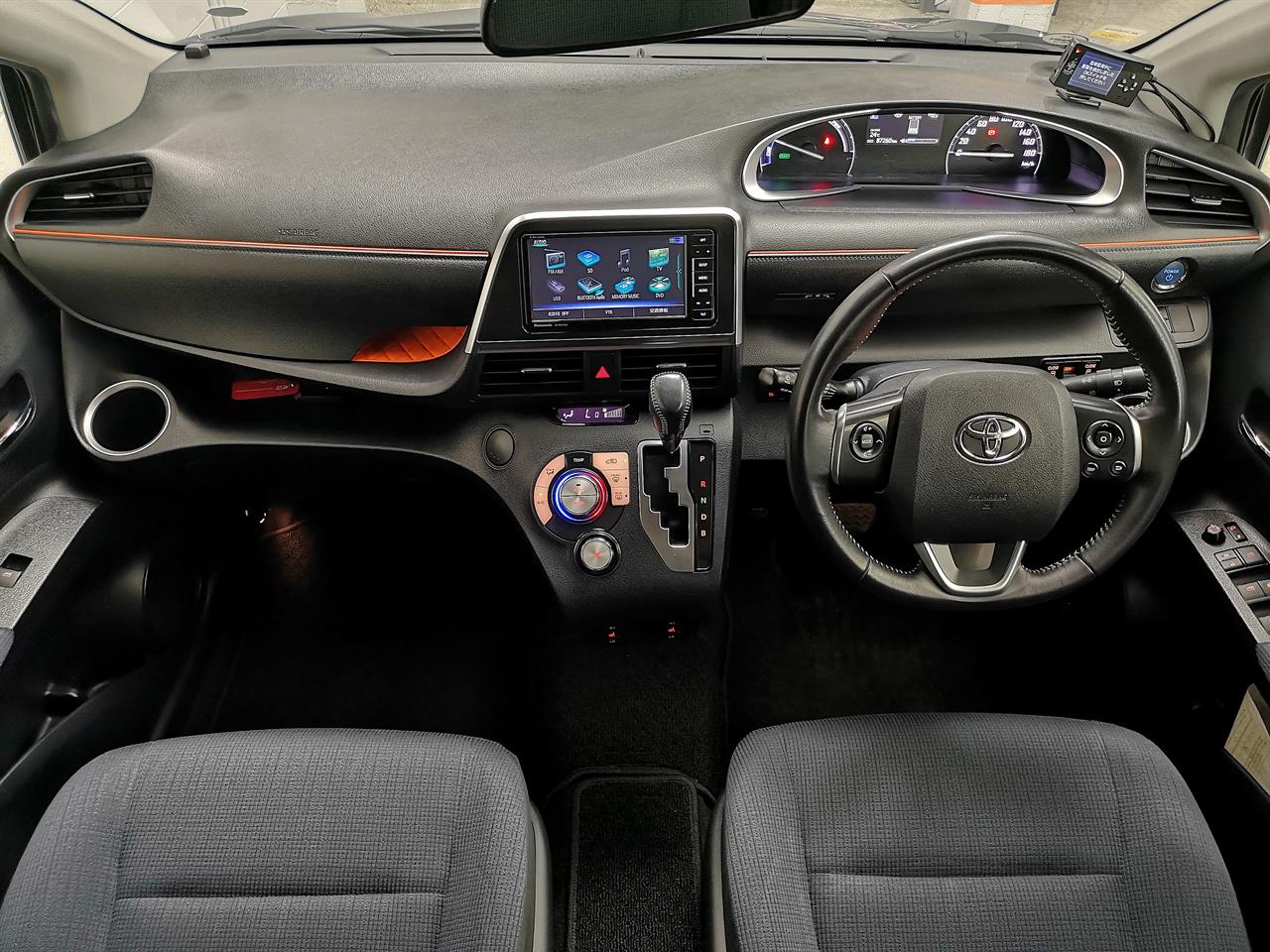 2017 Toyota Sienta