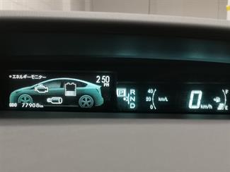 2015 Toyota Prius - Thumbnail