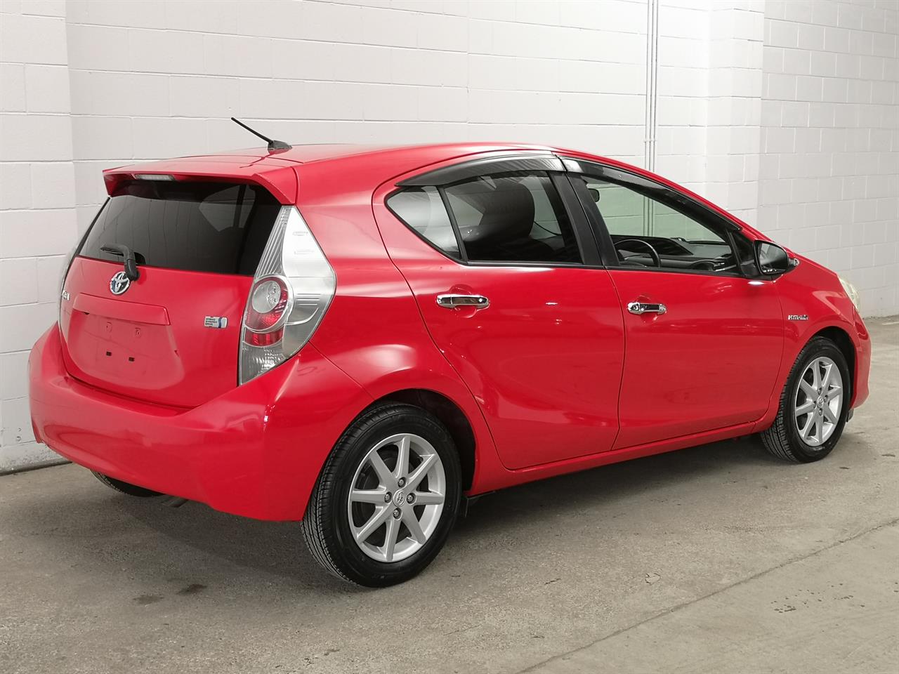 2012 Toyota Aqua