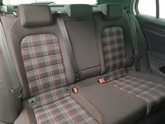 2015 Volkswagen Golf GTI - Thumbnail