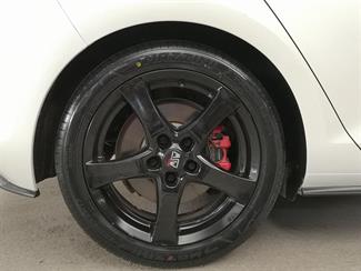 2015 Volkswagen Golf GTI - Thumbnail