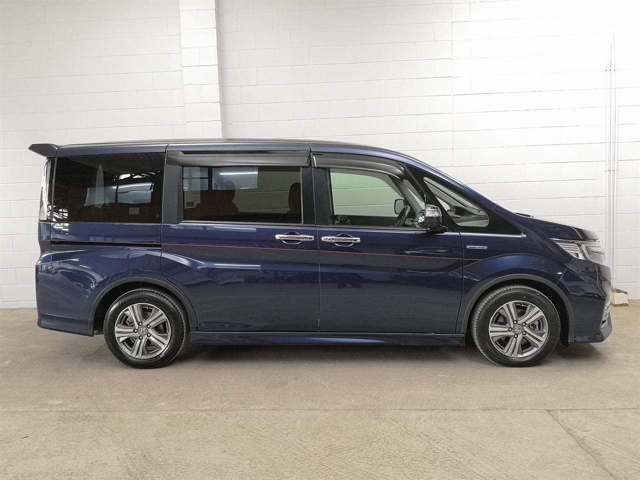 2018 Honda Step Wagon