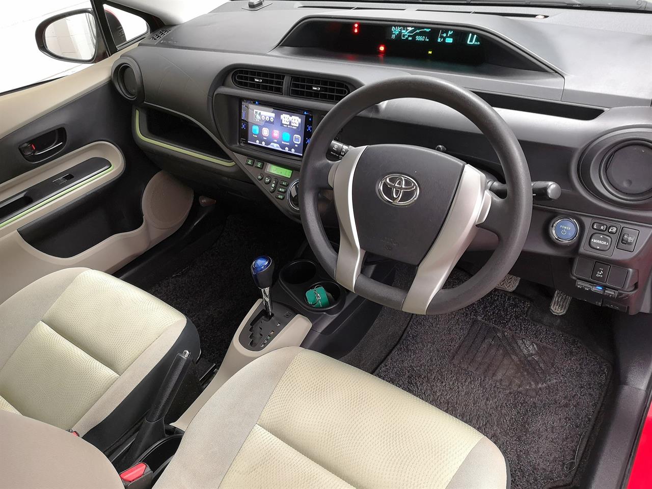 2013 Toyota Aqua