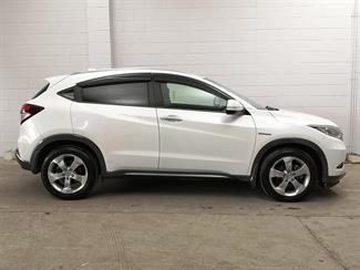 2014 Honda Vezel - Thumbnail