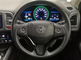 2014 Honda Vezel - Thumbnail
