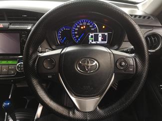 2015 Toyota Corolla - Thumbnail