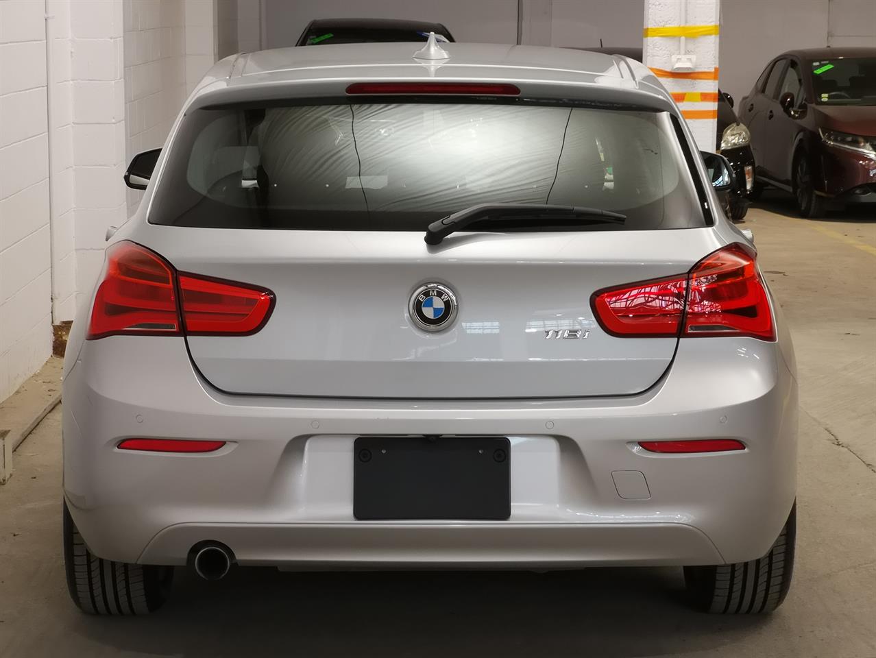 2017 BMW 118I