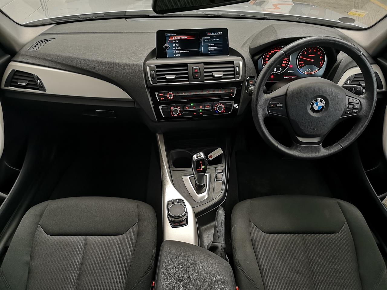 2017 BMW 118I